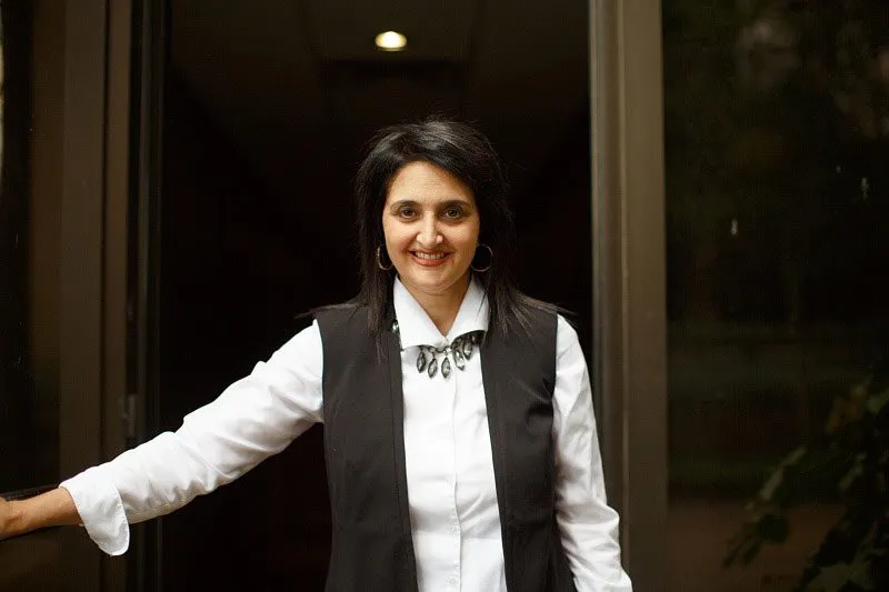 Portrait of Leslie Gattas for Leslie Gattas & Associates in Memphis, TN.